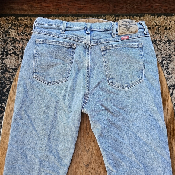 WRANGLER FIVE STAR PREMIUM DENIM RELAXED FIT JEAN Size Men's 36x29 - Picture 6 of 10